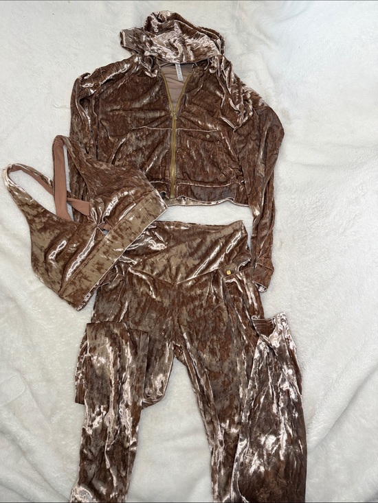 Fabletics Pants - Fabletics Crushed Velvet Hooded Zip Crop Jacket & High-Waist Joggers - Brown